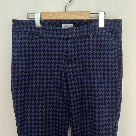 Old Navy Dress Pants - Picture 2 of 4